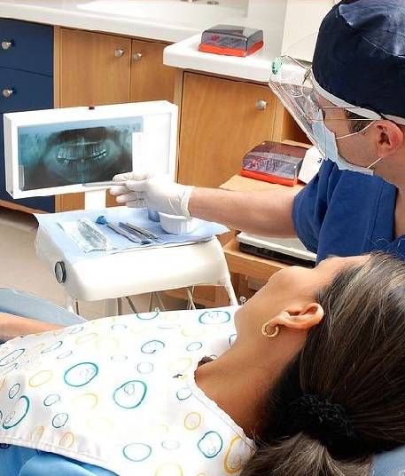 Especialización en Ortodoncia y Ortopedia Dentomaxilar